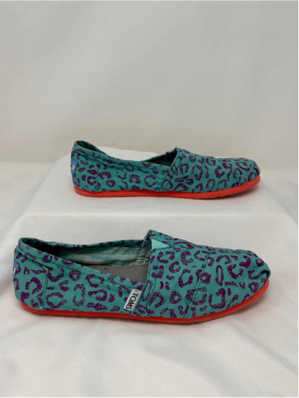 TOMS Teal Purple Leopard Print Alpargata Slip-On Flats Size 7